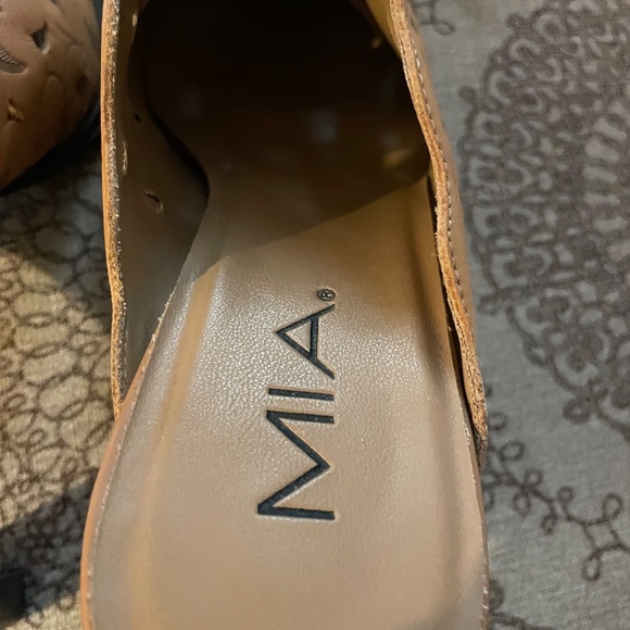 Mia tan leather heel mule - Picture 4 of 7